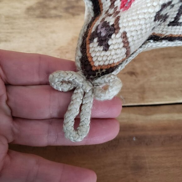 Vintage Katha Diddel 100% Wool 1848 American Mail Steamship Needlepoint Pillow - Picture 7 of 13